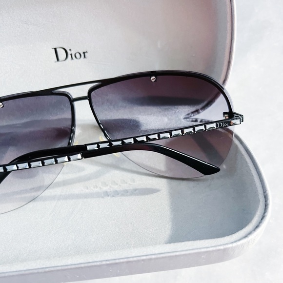 Dior ToreaDior Sunglasses Black Studs Gradient Lens - Picture 2 of 12